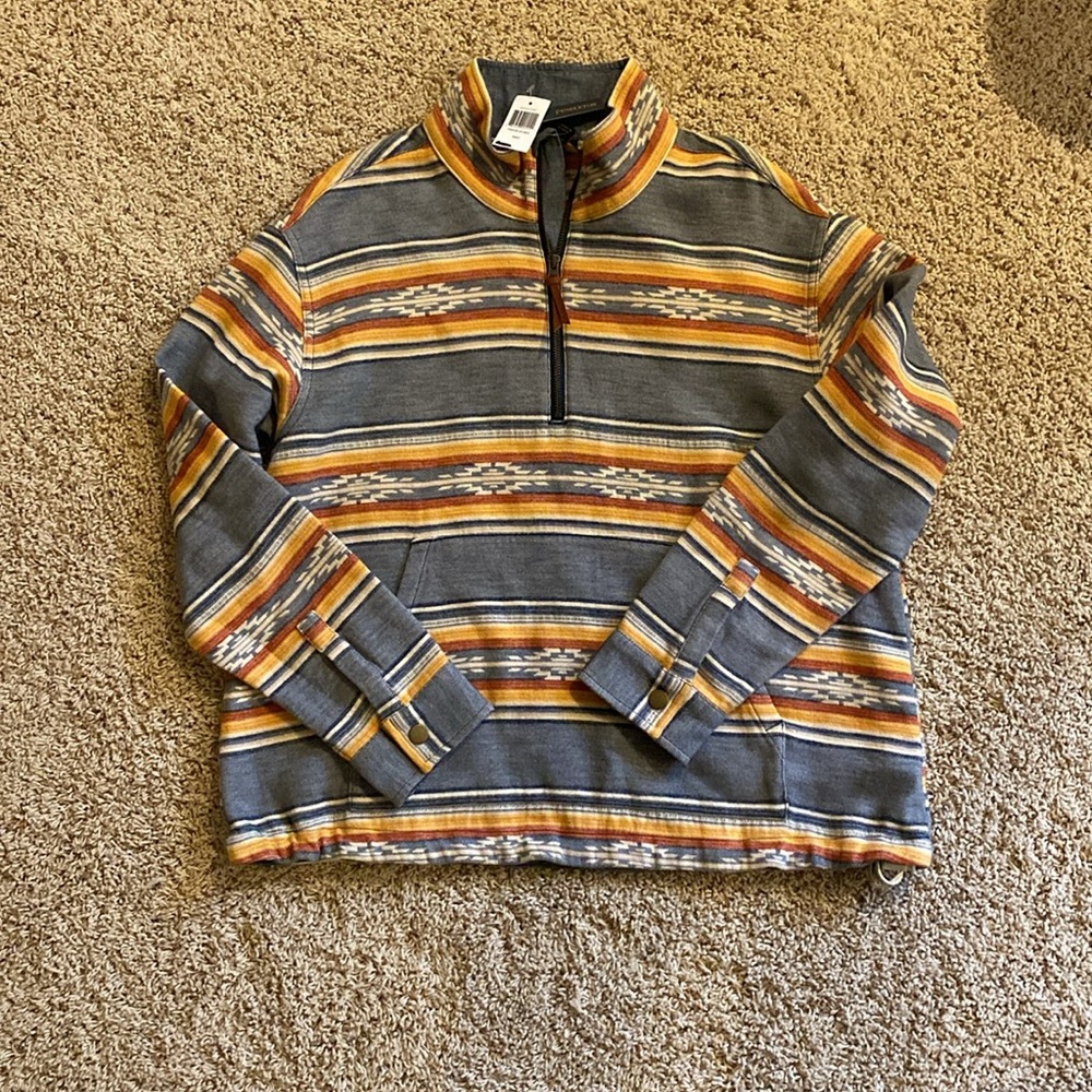 New with tags Pendleton pullover